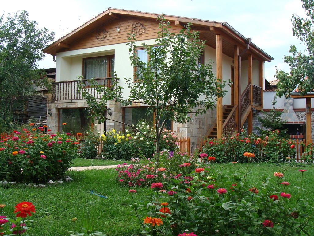 Villa Lirik Bansko Exterior photo